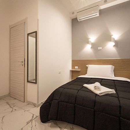 Termini Holiday Рим Екстер'єр фото